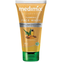 Medimix Ayurvedic Turmeric Face Wash with Turmeric and Argan Oil for Bright and Clear Skin (150 ml)