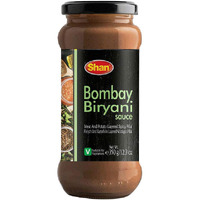 Shan Bombay Biryani Cooking Sauce 12.3oz (350g) - Simmer Sauce for Meat and Potato Layered Spicy Pilaf - Easy to Cook Delicious Meal at Home - Suitable for Vegetarians