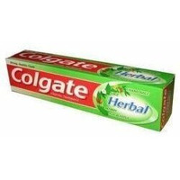Pack of 3 Colgate Herbal Toothpaste - 200 gms each (Total 600 gms)