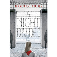 A Night Divided (Scholastic Gold) [Hardcover]