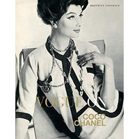 Vogue on Coco Chanel [Hardcover]