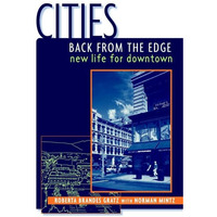 Cities Back from the Edge: New Life for Downtown [Hardcover]