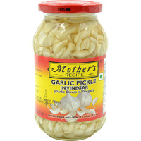 Mother's Recipe Garlic Pickle In Vinegar - 500 Gm (1.1 Lb)