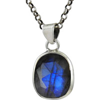 Specious Labradorite Gemstone Silver Pendant Jewelry