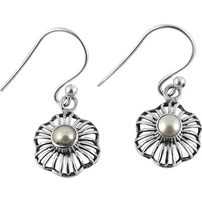Beautiful!! 925 Silver Pearl Earrings