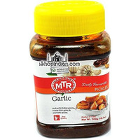 MTR Garlic Pickle (10.7 oz jar)