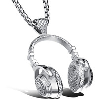 THE MEN THING HEADPHONE SILVER (A) - Alloy Pendant with Stainless Steel 24inch Round Box Chain for Men, American trending Style for Men & Boy