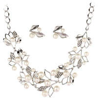 Shining Diva Fashion 18k Gold Plated Pearl Necklace Set/Jewellery Set with Fancy Earrings for Girls/Women (Silver) (8123s)