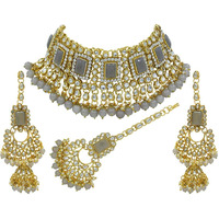I Jewels 18K Gold Plated Traditional Handcrafted Faux Kundan & Pearl Studded Bridal Choker Necklace Jewellery Set with Earrings & Maang Tikka (IJ401Gr) For Womens