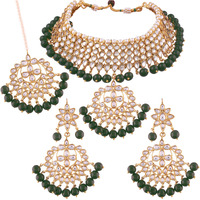 I Jewels 18K Gold Plated Traditional Kundan & Pearl Studded Choker Necklace Jewellery Set with Earrings & Maang Tikka For Women (K7058G)