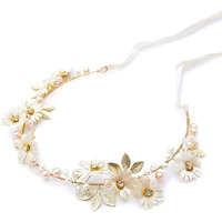 Yellow Chimes Tiara for Women and Girls Floral Hair Vine for Women Gold Bridal Hair Vine Tiara Headband Hair Accessories Wedding Jewellery for Girls and Women Bridal Hair Accessories for Wedding.
