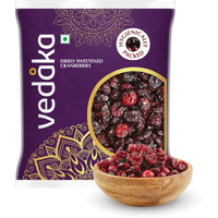 Amazon Brand - Vedaka Premium Cranberries | Tasty Snack for Kids and Adults | Quality Berries | 500gm