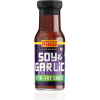 MasterChow Soy & Garlic Stir-Fry Cooking Sauce 220gms | Healthy, Low Calorie - only 40Kcal Per Serve | Non-Spicy Taste | With Real Oyster Sauce | Serves 4-5 Meals