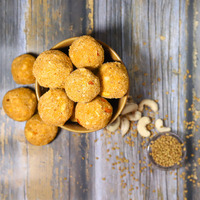 Maa Mitahara Homemade Dana Methi Laddu with Jaggery for Post Delivery | Fight Anemia & Boost Hemoglobin | Gudiya Shakkar Pure Cow Ghee Good For Post Delivery Laddu (200 gm)
