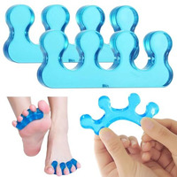 Bowiemall Toe Separators Pedicure,Pedicure Toe Separators, Repeatable Washable Toenail Dividers,Toe Separators For Nail Polish Application. (Blue, 2Pcs)