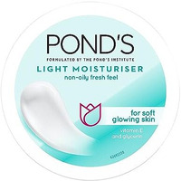 Pond's Light Moisturiser Non-Oily Fresh Feel With Vitamin E + Glycerine 300Ml
