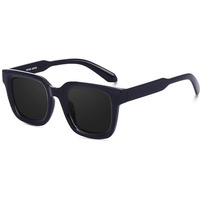 Peter Jones Black Unisex Large Square Uv/Ub Protected Non-Polarized Sunglasses (3803B)