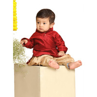 VASTRAMAY Infant Boys Maroon and Rose Gold Silk Blend Kurta and Dhoti Set_VSHISBUK001MAnCDRG_18