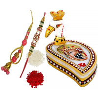 Purpledip Rakshabandhan Hamper For Bhaiya Bhabhi: Peacock Design Marble Chopra, Rakhi For Bhai, Lumba Latkan For Bhabhi & Roli Chawal Tika (Rakhi4D)