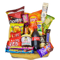 Food Essential Premium Chocolate Gift Hamper Basket For Family/Friend/Corporate/Wedding/Diwali/Christmas/Bhai Dooj/Rakhi (All Occasions)
