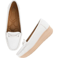 Shoetopai Women's White Comfort Loafers  Soft Faux Leather Slip-On Shoes With Cushioned Sole, Casual Footwear Eu37