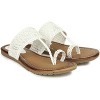 Shoetopia Girls Girls-Bunai-Kolhapuri White Flat Sandal - 5 Uk (Girls-Bunai-Kolhapuri-White)