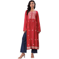 Varanga Women Thread Embroidered High Slit Kurta  Modern And Stylish Design With Intricate Detailing, Perfect For Effortless Everyday Comfort And Versatile Styling Options