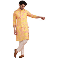 Kisah Men Yellow Digital Print Paisley Kurta Jacket Trouser Set, 38