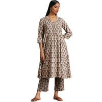 Patlani Women's Digital Printed Cotton Kurta With Pant.