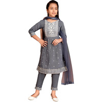 Aarika Girls Ethnic Wear Grey Colour Thread Embroidery Kurti Pant Set-(4-13 Years)-(Kp-Tr-K-1072-Grey-28)