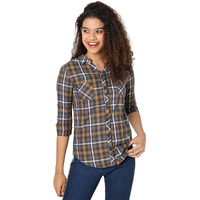 Campus Sutra Women's Yellow Checkered Button Up Spread Collar Long Sleeve Regular Fit Shirt For Casual Wear | Shirt Crafted With, Comfort Fit & High-Performance For Everyday Wear(Size-L)