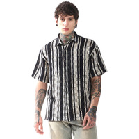 Hubberholme Men Striped Oversized Spread Collar Half Sleeve Casual Shirt Multicolour