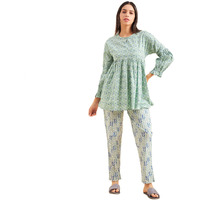 Sweet Dreams Women Printed Pyjama Set Green