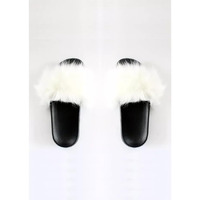 Coulter Collective LLC, creators of Knotty Accessories and Sweat Active Faux Fur Slides White