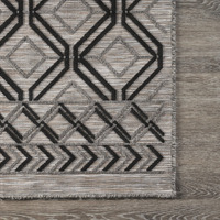 8 X 10 Black Geometric Indoor Outdoor Area Rug