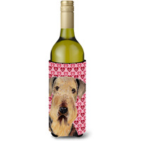 Airedale Hearts Love and Valentine's Day Portrait Wine Bottle Beverage Insulator Beverage Insulator Hugger
