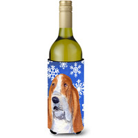 Basset Hound Winter Snowflakes Holiday Wine Bottle Beverage Insulator Beverage Insulator Hugger SS4666LITERK