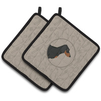 "Caroline's Treasures CK2180PTHD Dachshund in The Kitchen Pair of Pot Holders potholders, Multicolor"