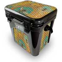 MightySkins YEROAD24-Bee Queen Skin for Yeti Roadie 24 Hard cooler - Bee Queen