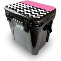 MightySkins YEROA24LID-Pink chevron Skin for Yeti Roadie 24 Hard cooler Lid - Pink chevron