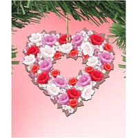 gDeBrekht 8185308 Valentine Hart Wreath Wooden Ornament Set of 2