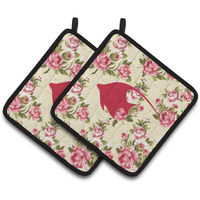 "Caroline's Treasures Fish - Angel Fish Shabby Chic Yellow Roses Pair of Pot Holders BB1019-RS-YW-PTHD, 7.5HX7.5W, Multicolor"