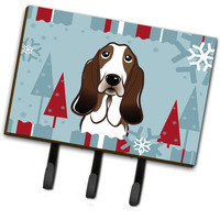"Caroline's Treasures BB1739TH68 Winter Holiday Basset Hound Leash or Key Holder, Large, Multicolor"