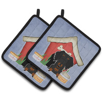"Caroline's Treasures Dog House Collection Wire Haired Dachshund black Tan Pair of Pot Holders BB2881PTHD, 7.5HX7.5W, Multicolor"