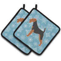 "Caroline's Treasures Winter Snowflake Welsh Terrier Pair of Pot Holders BB3485PTHD, 7.5HX7.5W, Multicolor"