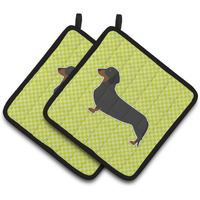 "Caroline's Treasures Dachshund Checkerboard green Pair of Pot Holders BB3782PTHD, 7.5HX7.5W, Multicolor"