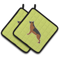 "Caroline's Treasures German Shepherd Checkerboard green Pair of Pot Holders BB3824PTHD, 7.5HX7.5W, Multicolor"