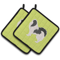 "Caroline's Treasures Japanese Chin Checkerboard green Pair of Pot Holders BB3837PTHD, 7.5HX7.5W, Multicolor"