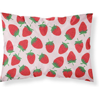"Caroline's Treasures Strawberries on Pink Printed, Polyester, 250 Thread count, Envelope closure Pillowcase, Standard, Multicolor"