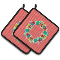 "Caroline's Treasures BB6976PTHD Christmas Wreath Presents Pair of Pot Holders, 7.5 x 7.5"", Multicolor"